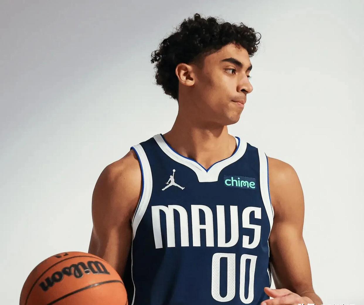 AYX-Ming在独行侠比赛中高光表现，精彩发挥引发热议！的简单介绍